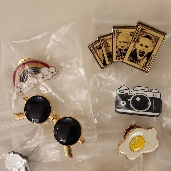 Colorful Kids Accessory Pin Set - Picture 2 of 9